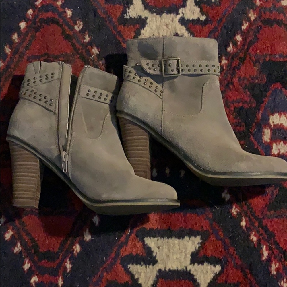 Tan leather heeled booties